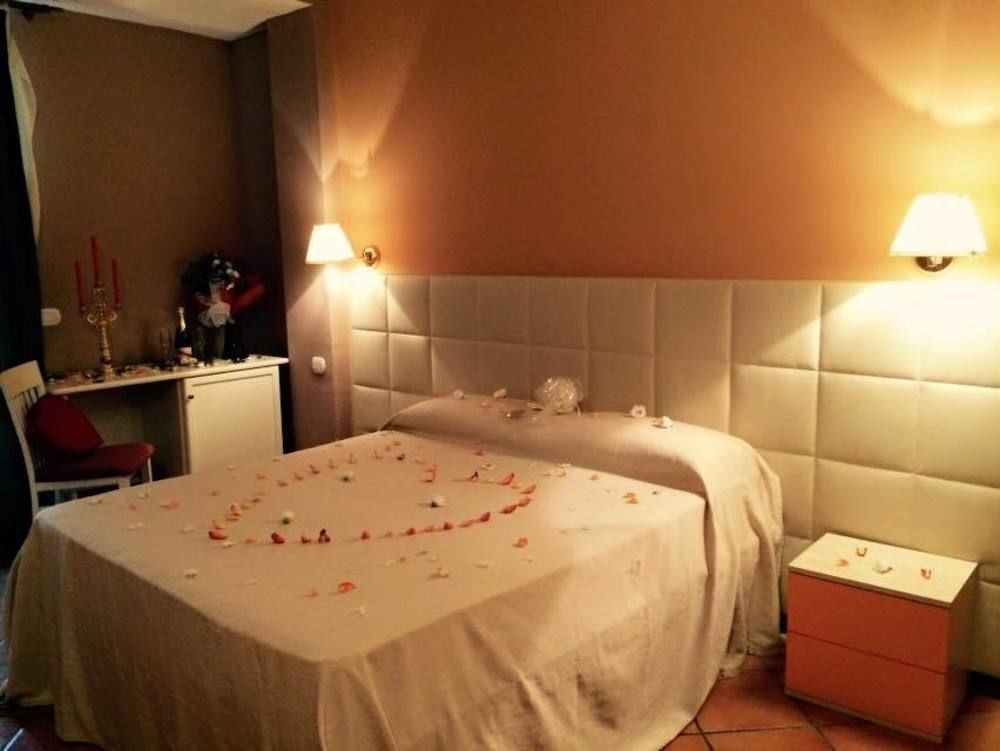 Hotel & Spa La Porta Del Mare トロペーア エクステリア 写真
