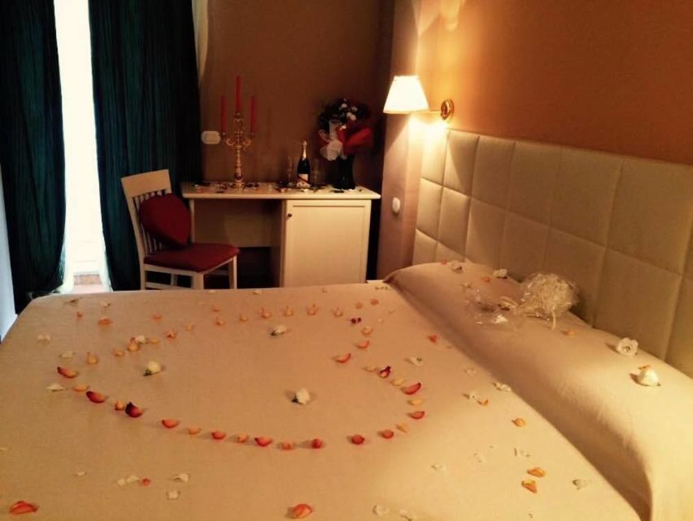 Hotel & Spa La Porta Del Mare トロペーア エクステリア 写真