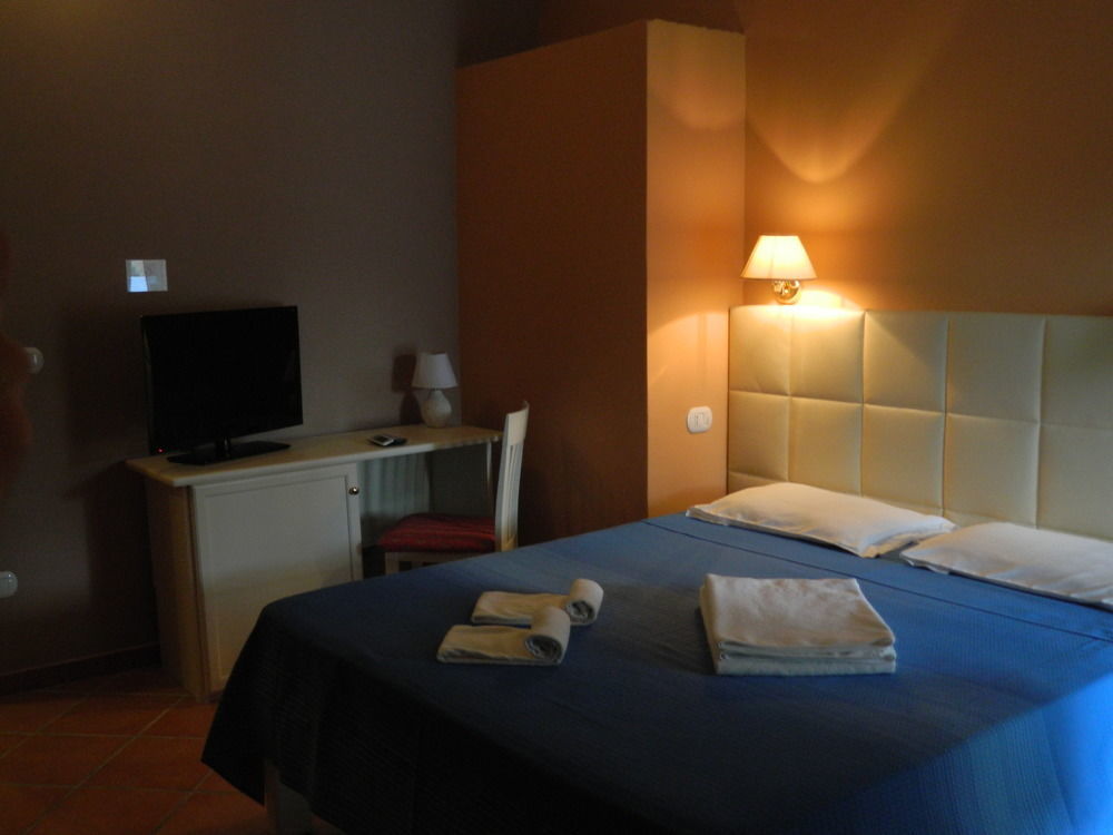 Hotel & Spa La Porta Del Mare トロペーア エクステリア 写真