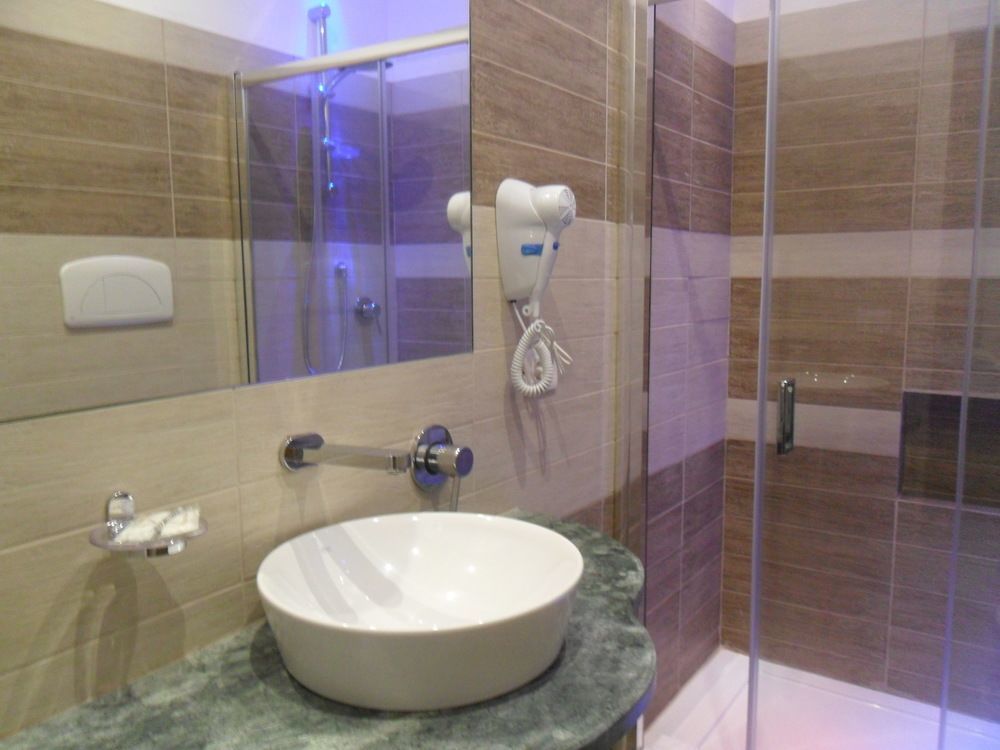 Hotel & Spa La Porta Del Mare トロペーア エクステリア 写真